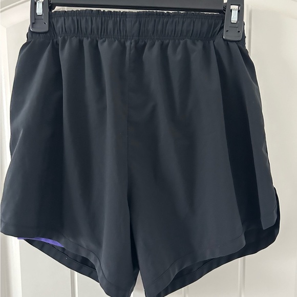 NIKE 2 in 1 Running Shorts Black Purple Dri-Fit Medium Polyester Spandex - Picture 5 of 6